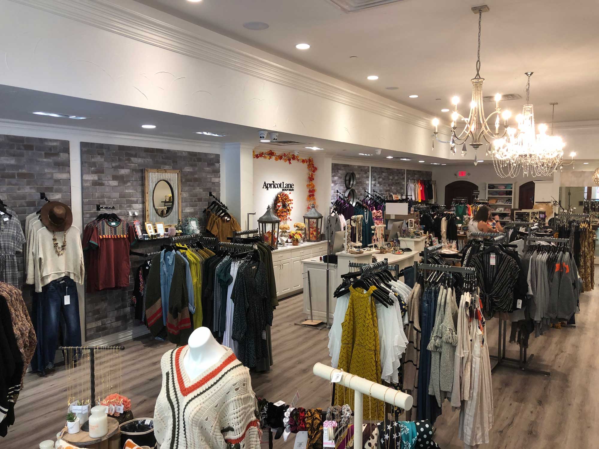 Boutique Photos Fashion Boutique Franchise Opportunity Apricot Lane Boutique Franchise